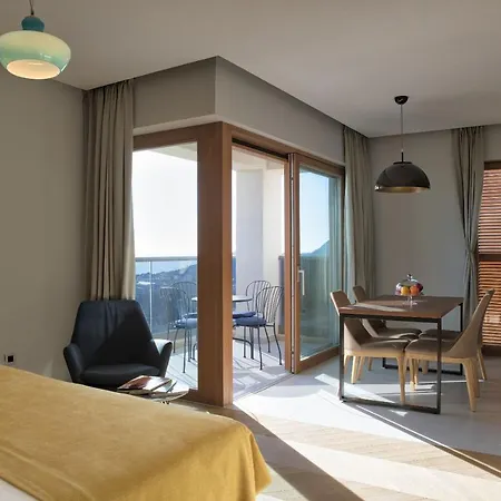 & Capparis Apartment *