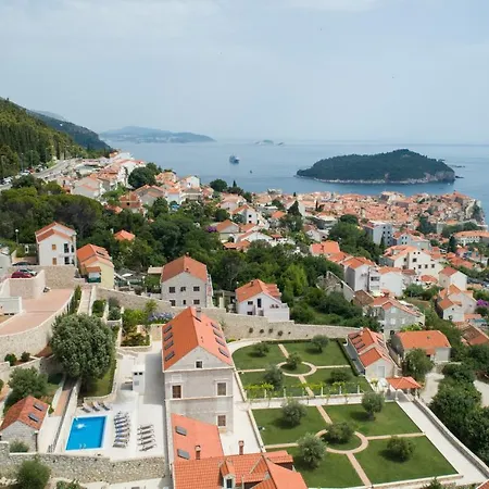 & Capparis Apartment *