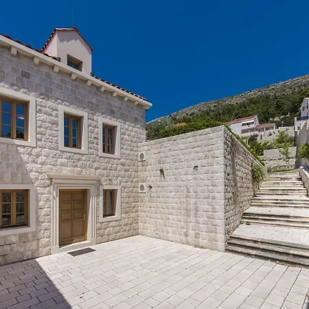 & Capparis * Ντουμπρόβνικ